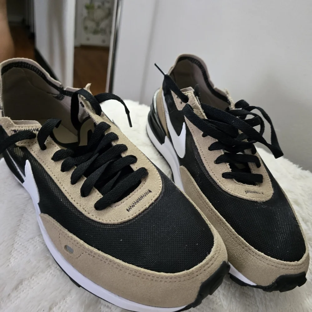 Nike Black and Tan Sneakers with Suede Upper